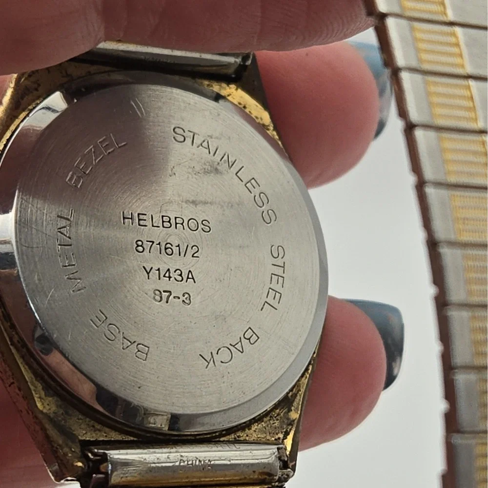 Helbros 87161/2 Quartz Day/Date Octagon Two Tone,Stretch Band Mens Watch. *READ*